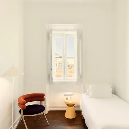 Friendly Hills Bairro Alto Lisbon