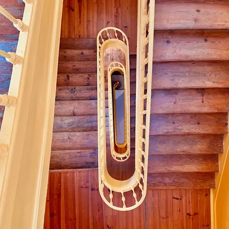 Гостевой дом Friendly Hills Bairro Alto *